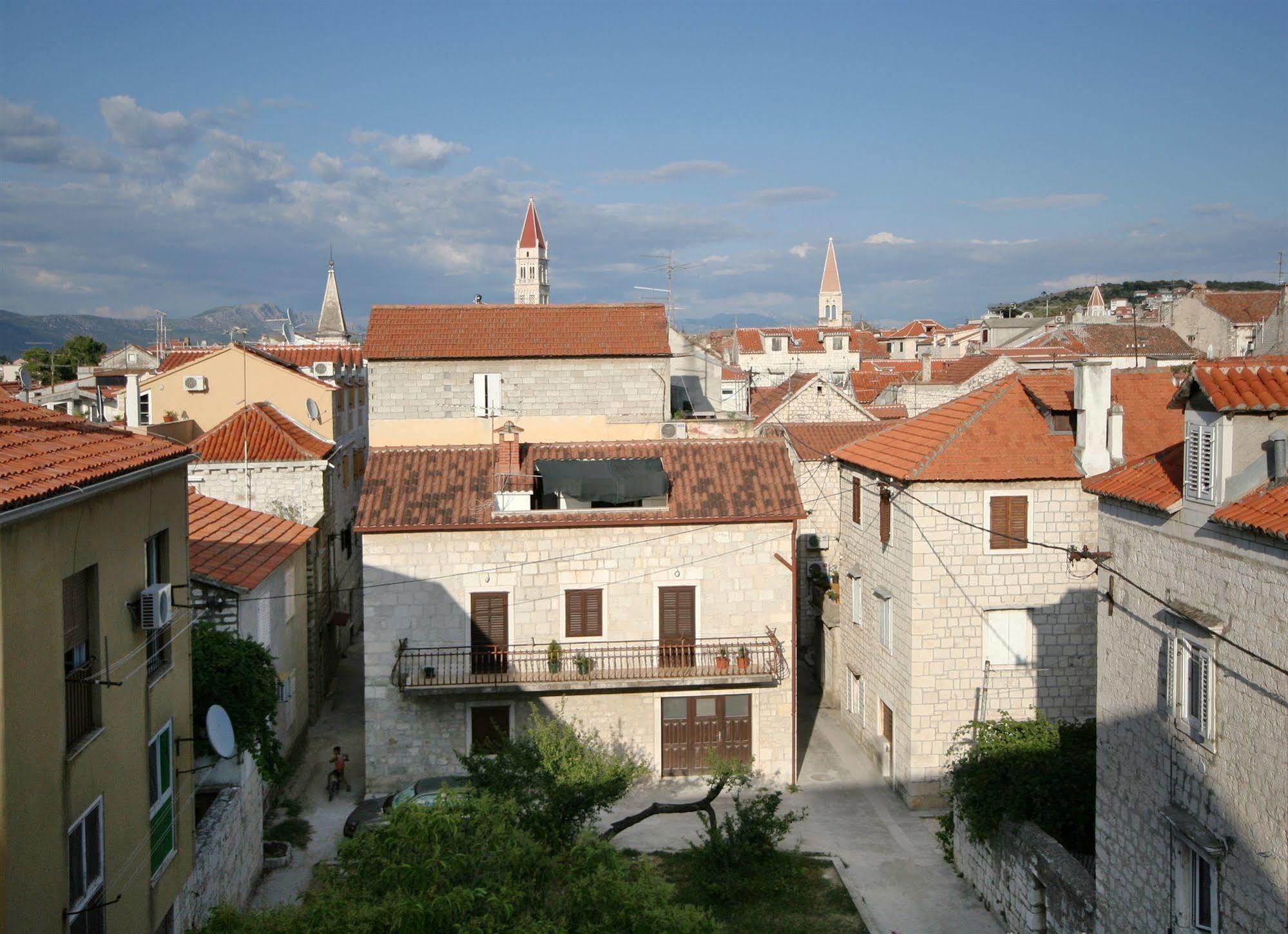 Hotel Trogir Extérieur photo